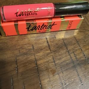 Tarte tarteist lip paint (Selfish)